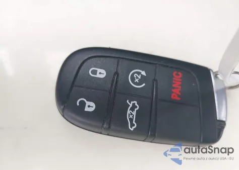 2017 Chrysler 300 300S z USA, uszkodzony, nr VIN 2C3CCABG2HH599709